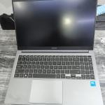 Samsung galaxy NP750XGK ,Core5