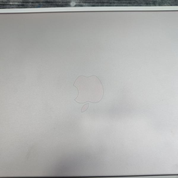 MacBook Neo A3404 8gb 256gb ssd