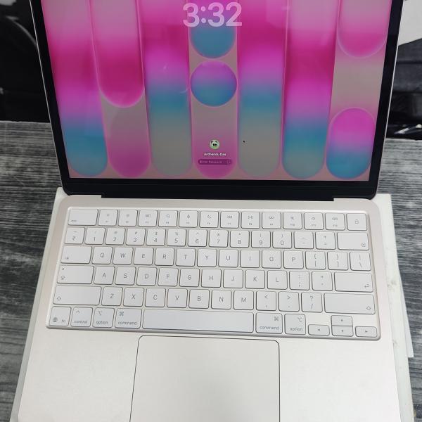 MacBook Neo A3404 8gb 256gb ssd