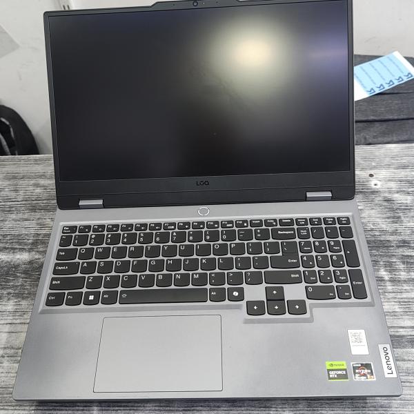 Lenovo LOQ 25ARP9 Ryzen7 7000hs