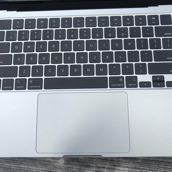 MacBook Air A3240 M4 Ram 16gb Ssd 256gb