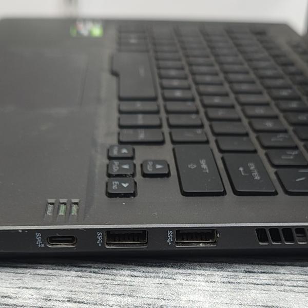 Ryzen7 laptop core 4hs