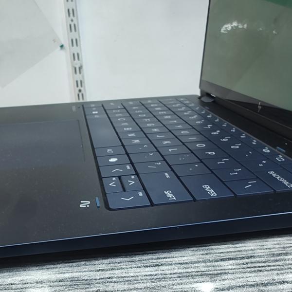 Hp laptop omnibook Ultra7