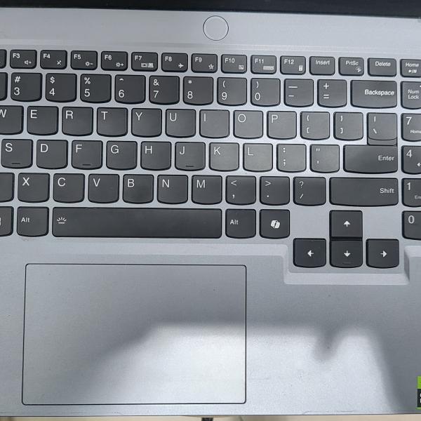 Lenovo loq ryzen5