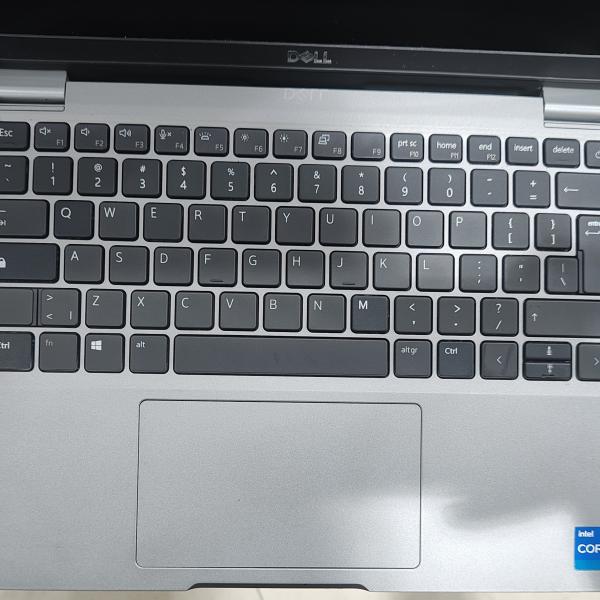 Dell laptop i511th generation latitude 5320