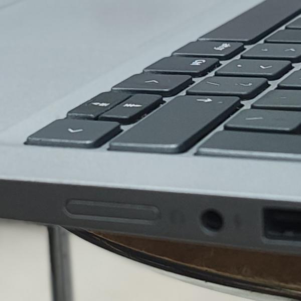 Dell laptop i511th generation latitude 5320