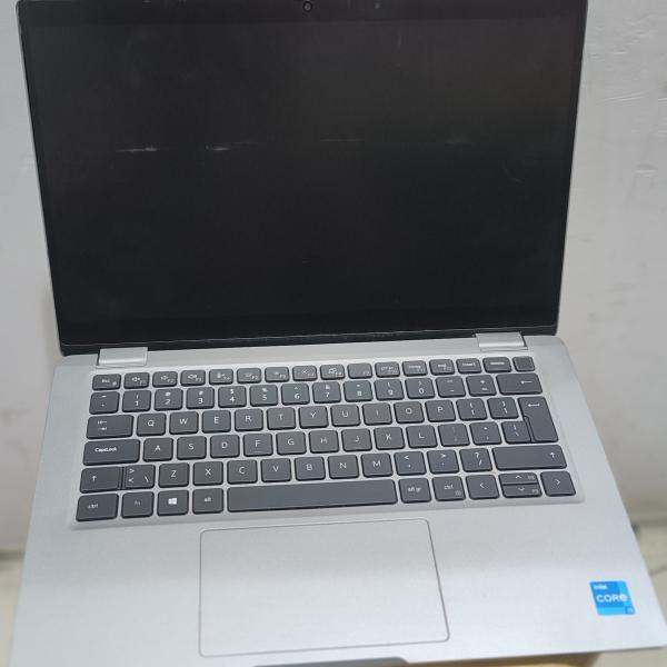 Dell laptop latitude 5320touch screen