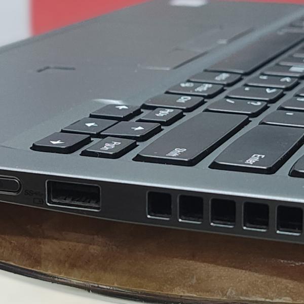Laptop thinkpad 38 core i7