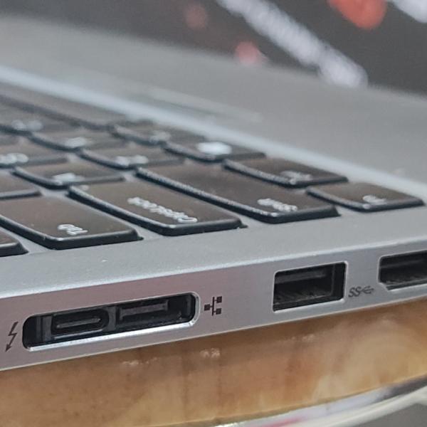 Laptop thinkpad 38 core i7