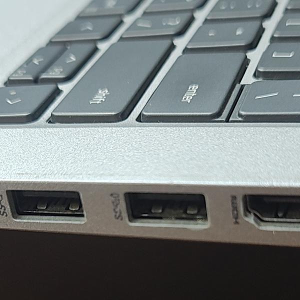 Dell laptop i 711th gen
