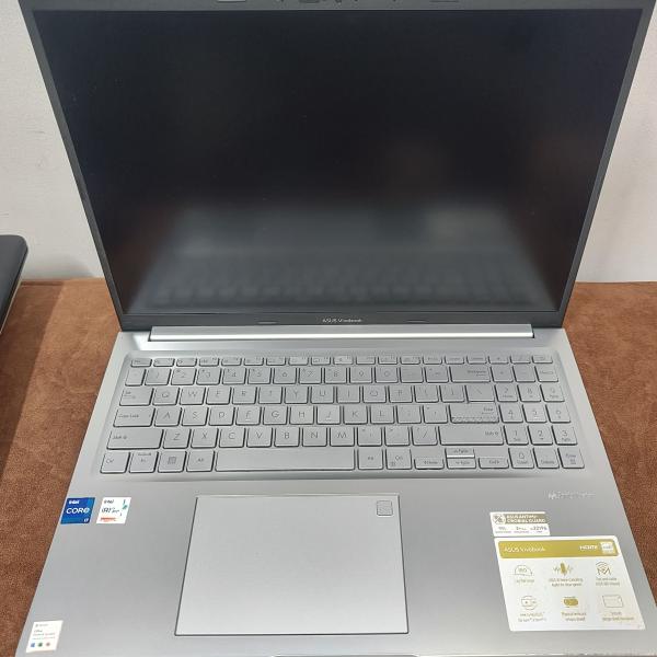 Asus vivobook 12th gen core i7