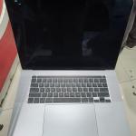 MacBook laptop i9 2019