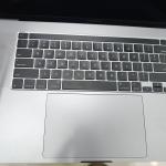 MacBook laptop i9 2019