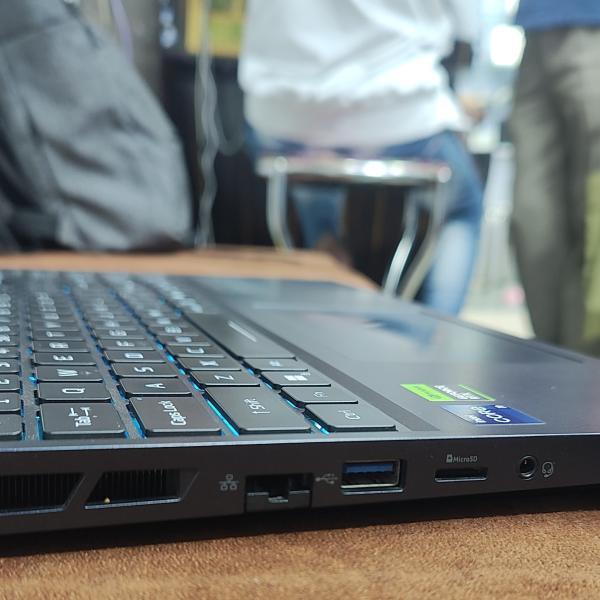 Acer predictor hales rtx 4060 core i9 4th gen