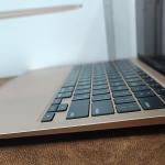 MacBook Air M1 chip 8gb 256gb