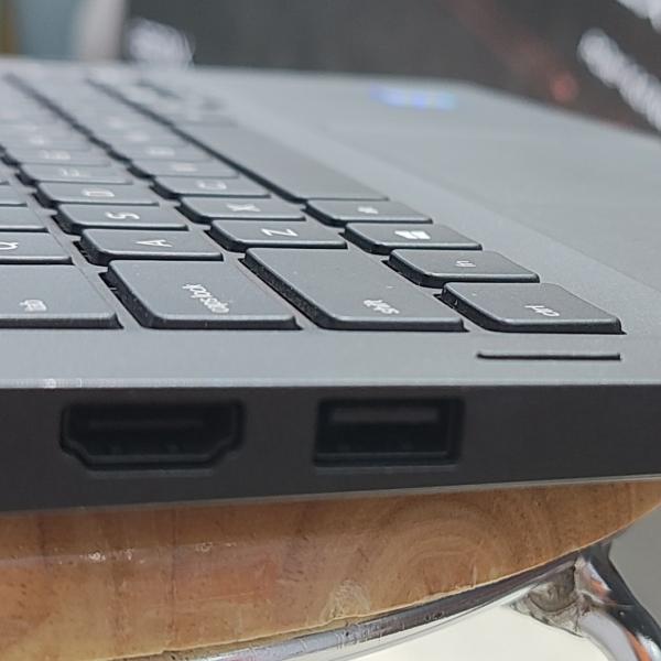 Dell laptop i7 8th gen