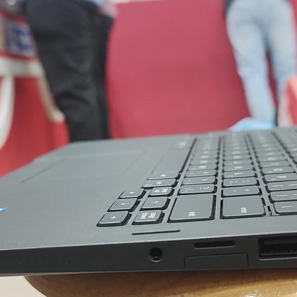 Dell laptop i7 8th gen