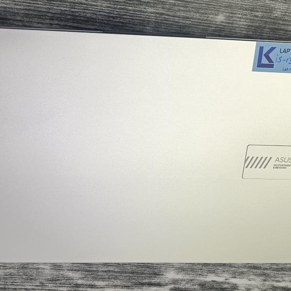 Asus Vivobook S15 s5504va core i5 13H genration