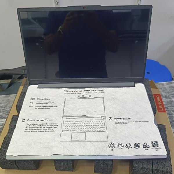 Lenovo LOQ 15IAX9E Core i7 12650HX 11months in warranty new