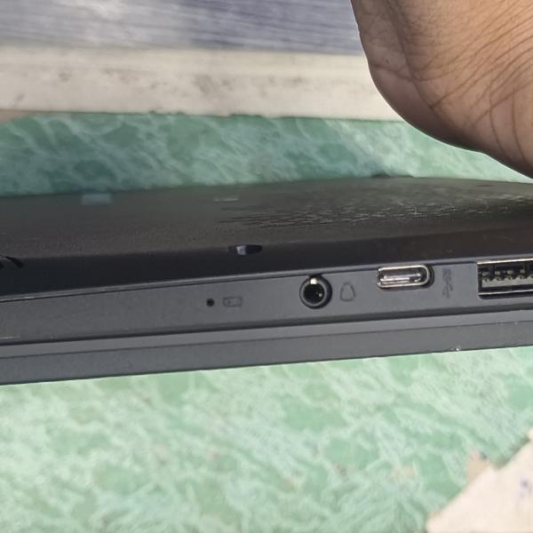 Msi Laptop core i5 12genration 8gb ram 512gb ssd
