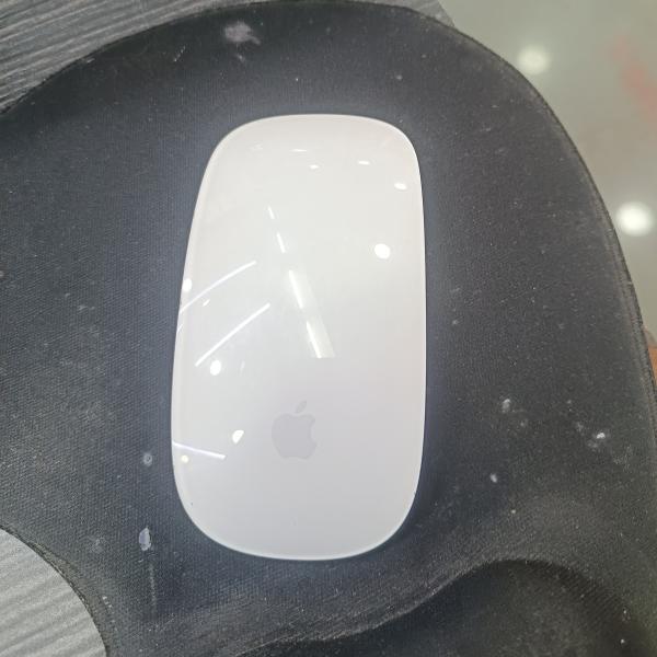 iMac apple m1 ram 8gb ssd 512gb 2021 model 24inch screen
