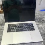 MacBook Pro A1707 Touch bar core i7 16gb ram