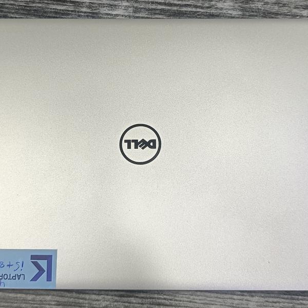 Dell xps core i5 8genration 8gb ram 256gb ssd