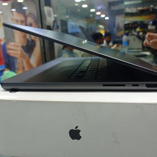 14-inch Macbook pro M4