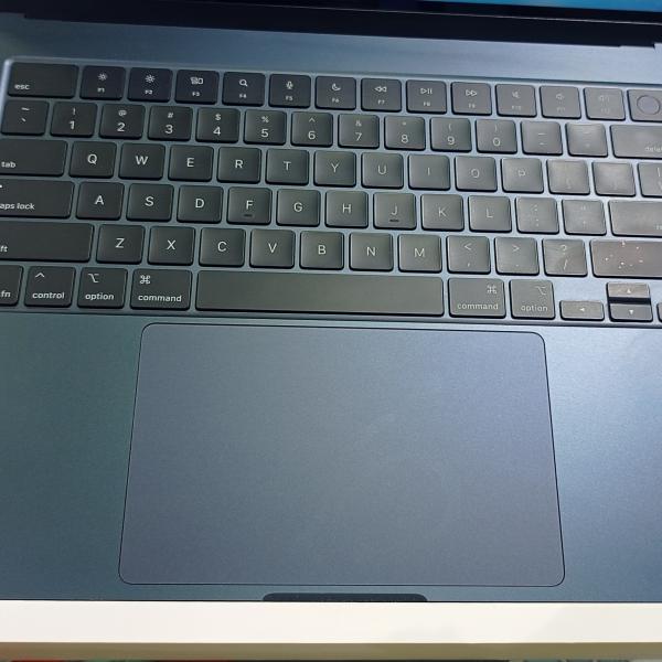 MacBook air M4 Chip 15inch ( In Warranty MacBook