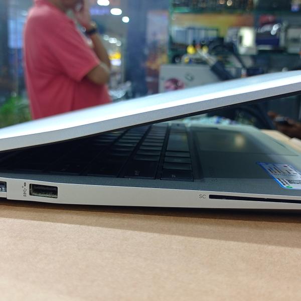 HP ELITEBOOK 640 G9