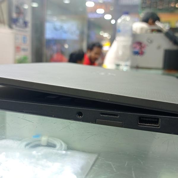Dell latitude 7300