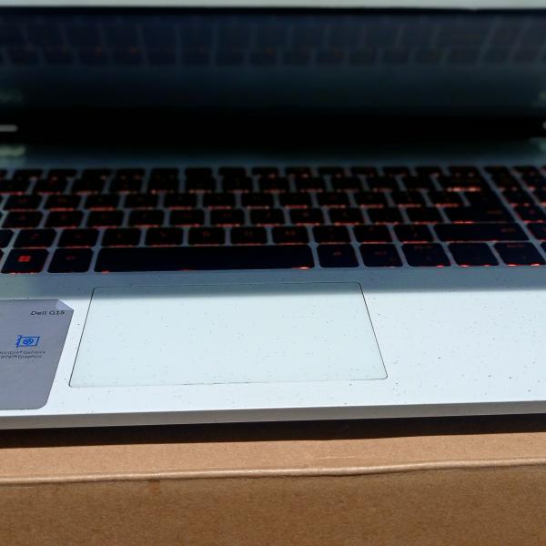 Dell g15 Ryzen7 6th